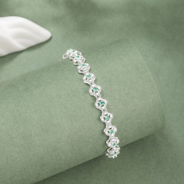 Four-Leaf Clover Bracelet - Image 2